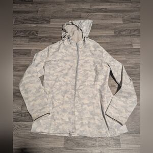 Women's Free Country Gray And White Camouflage Long Sleeve Rain jacket Size M